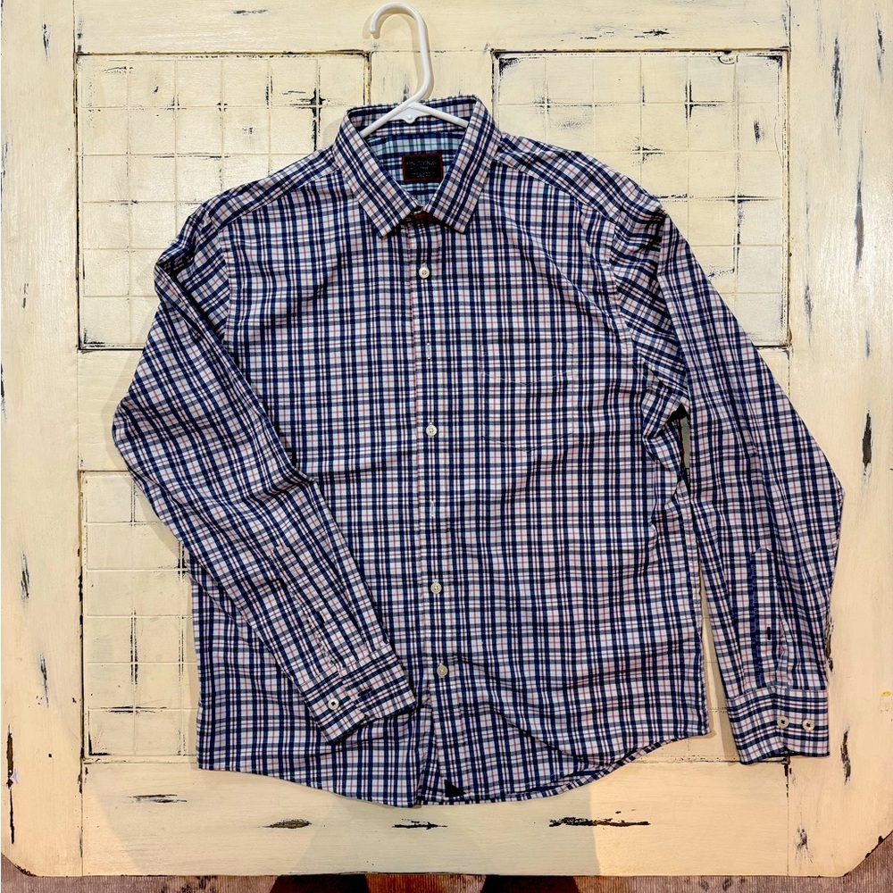 UNTUCKit Wrinkle-Free Performance Shirt